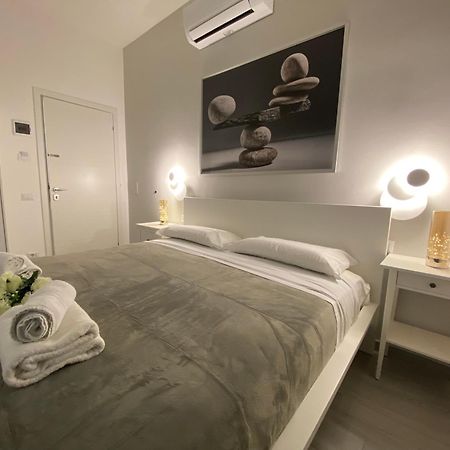 Roma Centro Softrooms Guest House Affittacamere Exteriér fotografie
