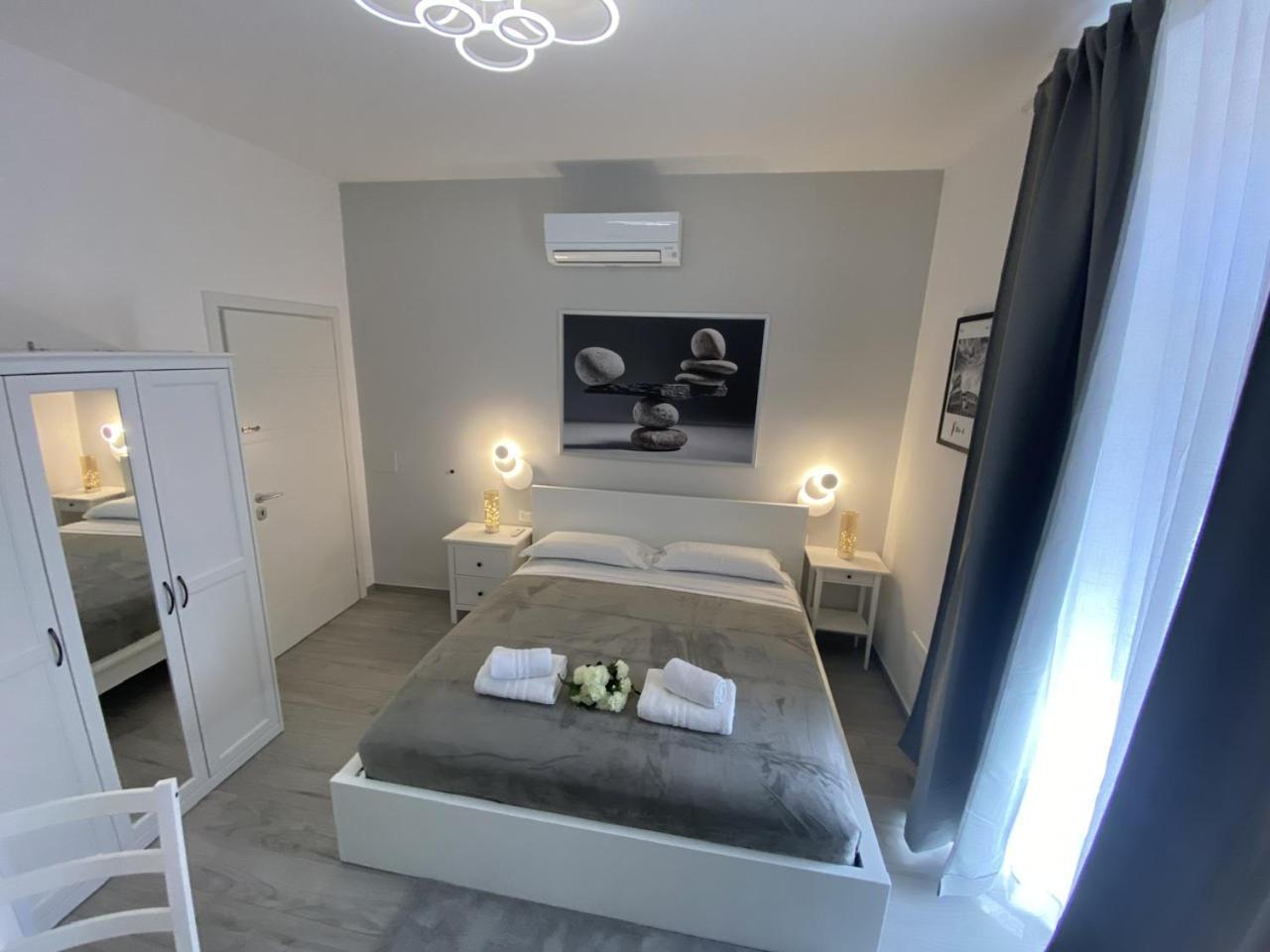Roma Centro Softrooms Guest House Affittacamere Exteriér fotografie
